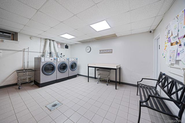 162-41 Powells Cove Boulevard 5C, Whitestone, NY 11357