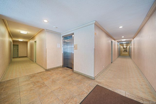 162-41 Powells Cove Boulevard 5C, Whitestone, NY 11357