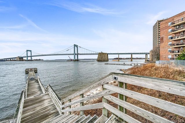 162-41 Powells Cove Boulevard 5C, Whitestone, NY 11357