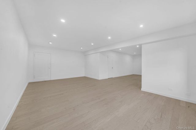 162-41 Powells Cove Boulevard 5C, Whitestone, NY 11357