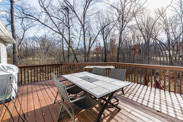 4675 Leprechaun Lane, Cedar Rapids, IA 52411