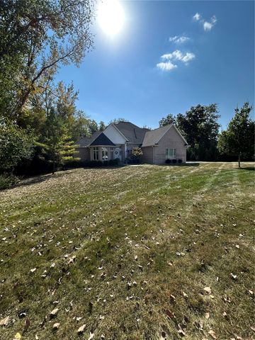4675 Leprechaun Lane, Cedar Rapids, IA 52411