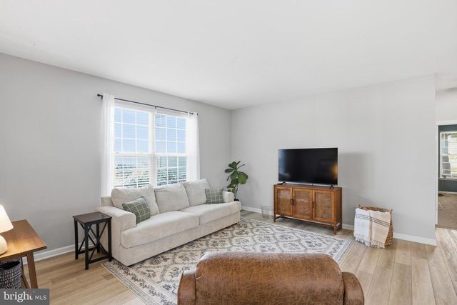 15 W THRUSH DR, Milford, DE 19963