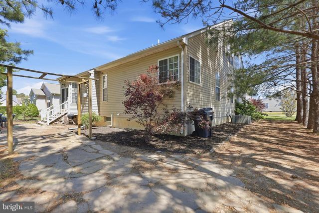 15 W THRUSH DR, Milford, DE 19963