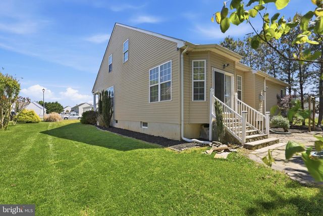 15 W THRUSH DR, Milford, DE 19963
