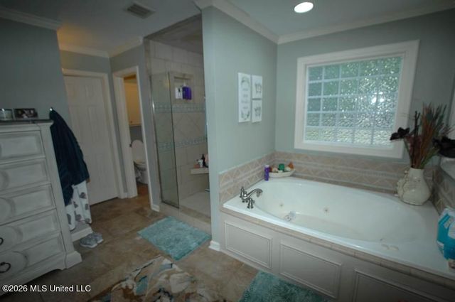 1211 Carter Drive, Hattiesburg, MS 39402