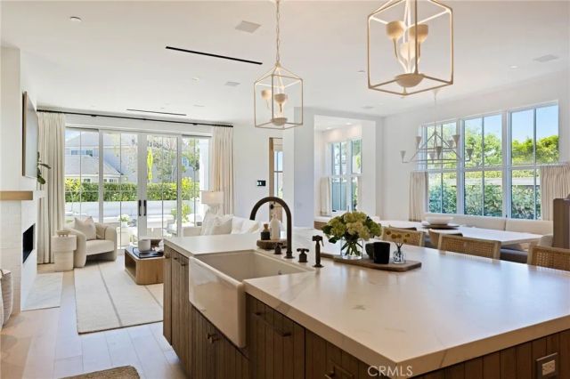 1416 E Balboa Boulevard, Newport Beach, CA 92661