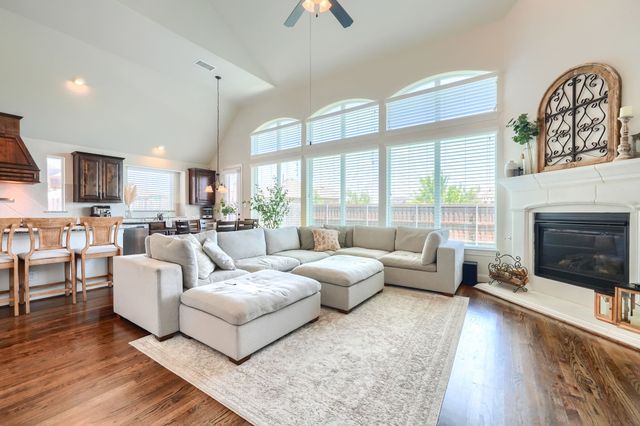625 Yarrow Street, Little Elm, TX 75068