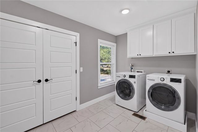243 W Adams Street, Fayetteville, AR 72701