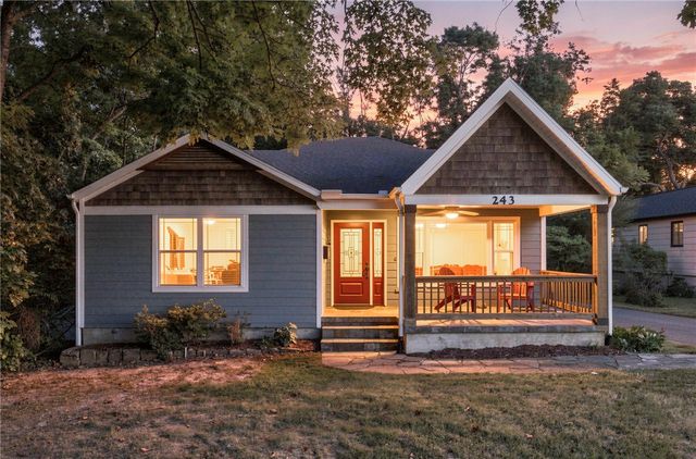 243 W Adams Street, Fayetteville, AR 72701
