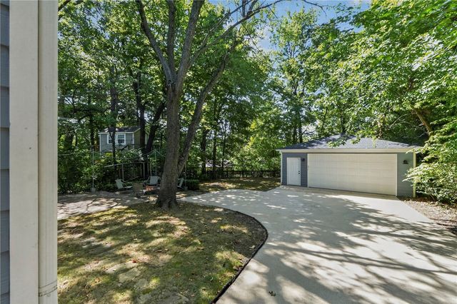 243 W Adams Street, Fayetteville, AR 72701