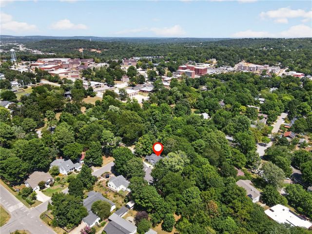 243 W Adams Street, Fayetteville, AR 72701