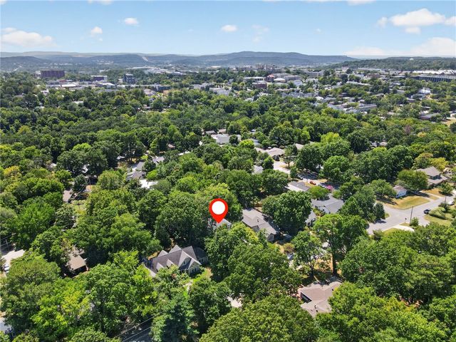 243 W Adams Street, Fayetteville, AR 72701
