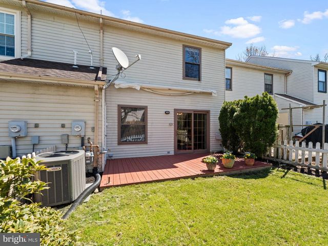 173 CROWN PRINCE DR, Marlton, NJ 08053