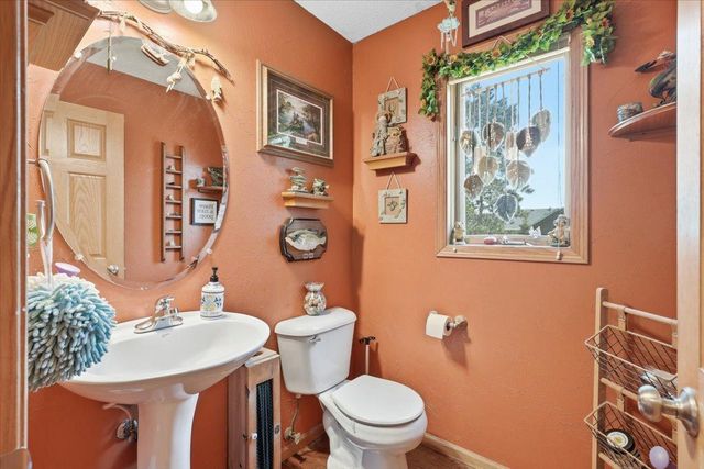 1374 Pheasant Run, New Richmond, WI 54017