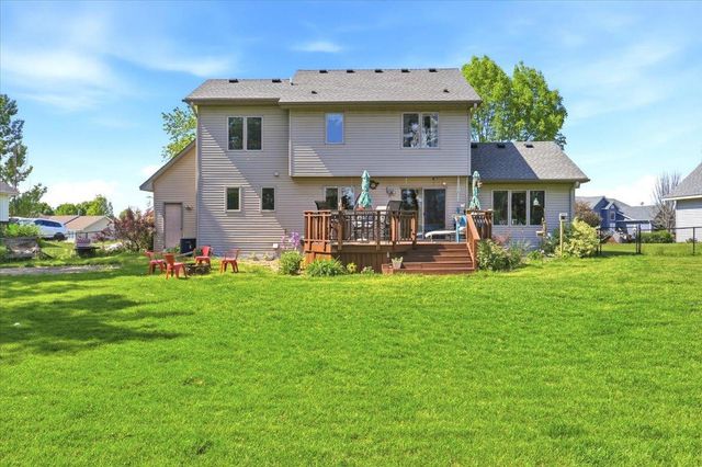 1374 Pheasant Run, New Richmond, WI 54017