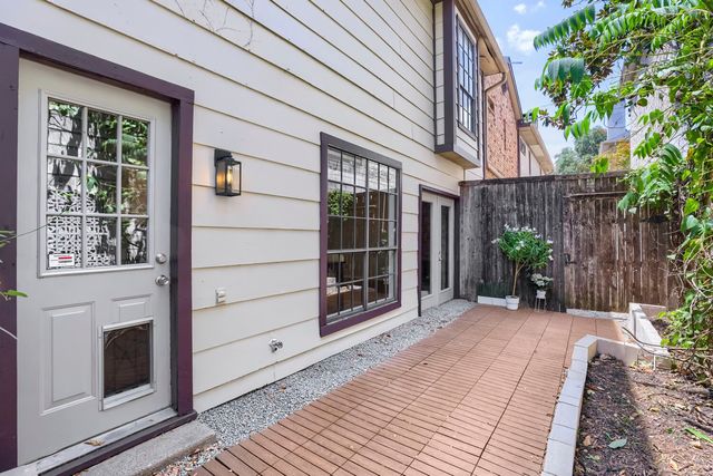 4000 Rawlins Street 108, Dallas, TX 75219
