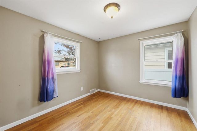 37 E Hoffman Ave, Spokane, WA 99207