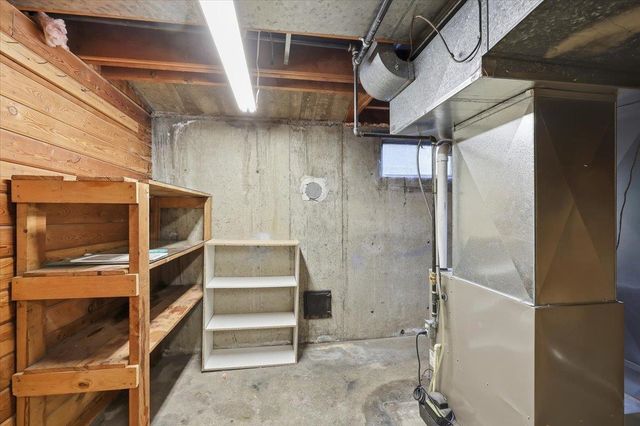 37 E Hoffman Ave, Spokane, WA 99207