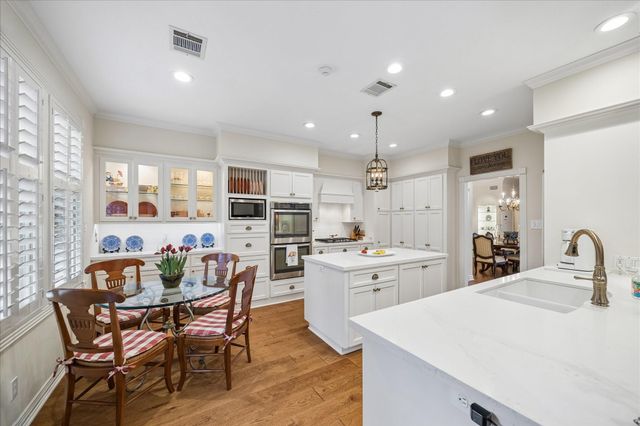 6611 Trebeck Lane, Spring, TX 77379