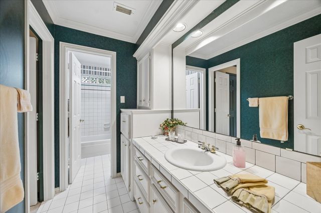 6611 Trebeck Lane, Spring, TX 77379