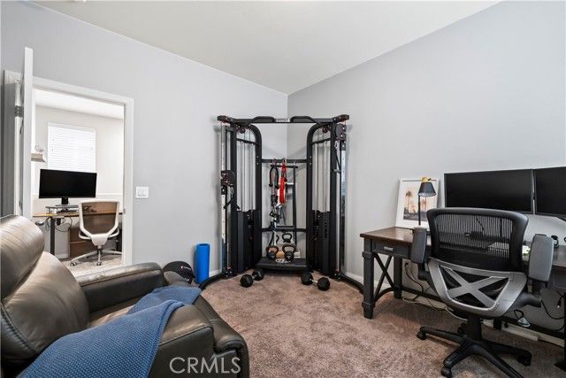 692 S Brampton, Rialto, CA 92376