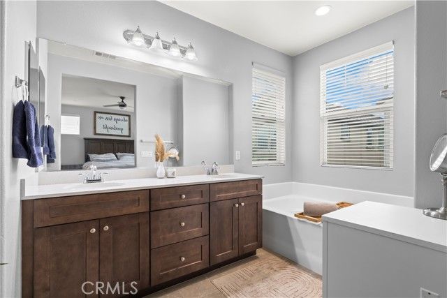 692 S Brampton, Rialto, CA 92376