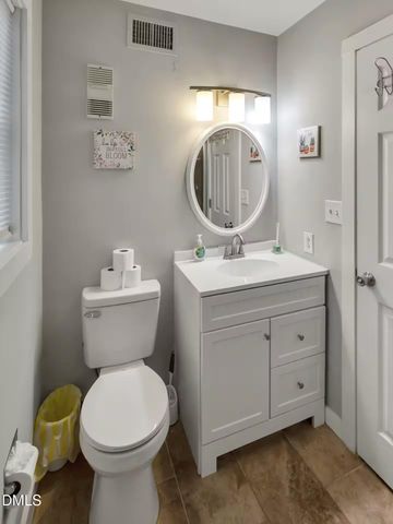 68 Willow Way, Chapel Hill, NC 27516