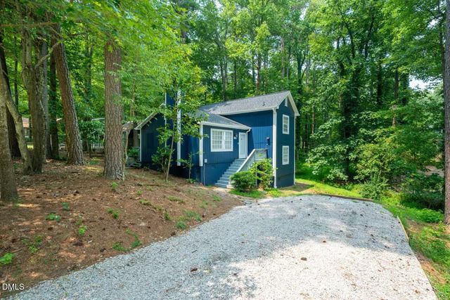 68 Willow Way, Chapel Hill, NC 27516