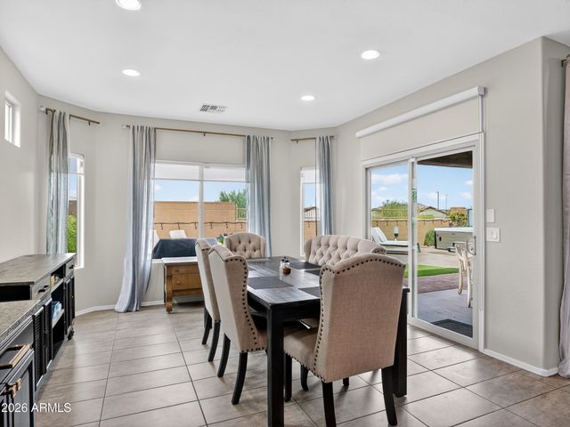 3864 N HUNTINGTON Drive, Florence, AZ 85132