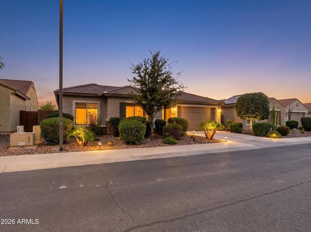 3864 N HUNTINGTON Drive, Florence, AZ 85132