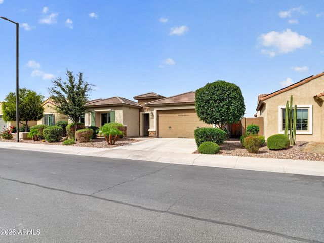 3864 N HUNTINGTON Drive, Florence, AZ 85132