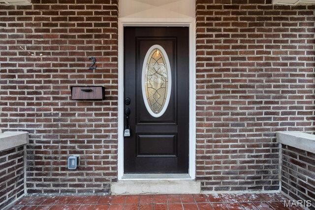 2 Lawn Place, St Louis, MO 63110