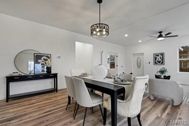 2 Lawn Place, St Louis, MO 63110