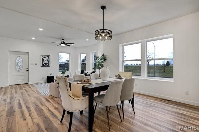 2 Lawn Place, St Louis, MO 63110