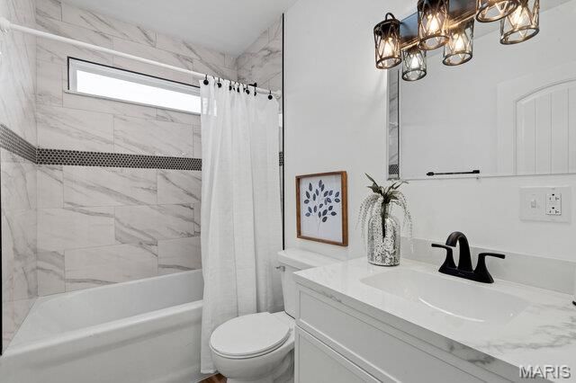 2 Lawn Place, St Louis, MO 63110