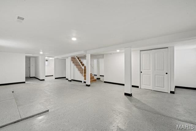 2 Lawn Place, St Louis, MO 63110