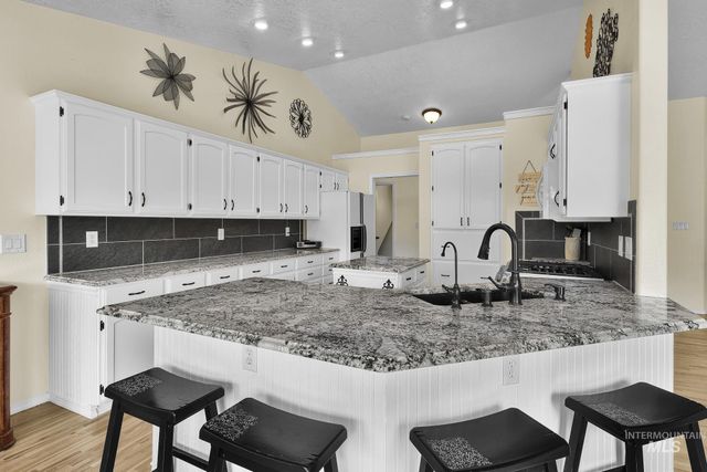 57 W Claire St., Meridian, ID 83646