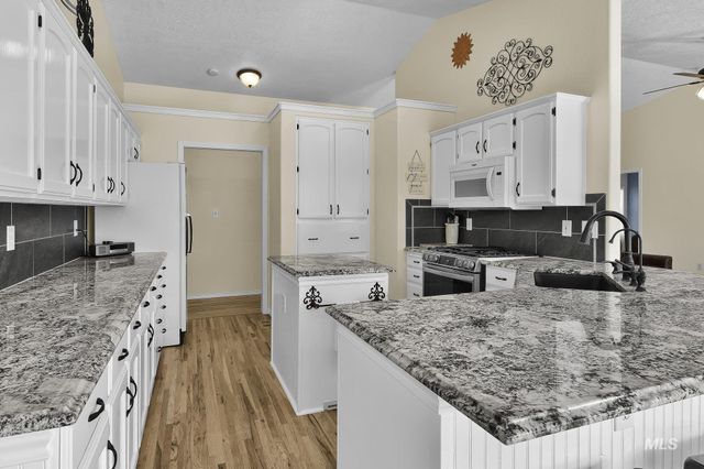 57 W Claire St., Meridian, ID 83646