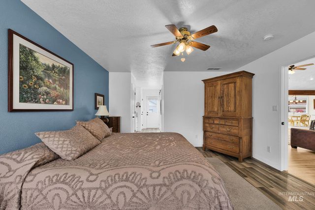 57 W Claire St., Meridian, ID 83646