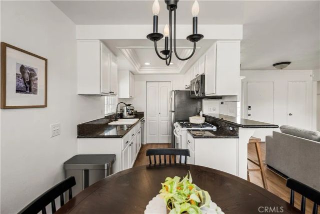 1403 E Sail Ave, Orange, CA 92865