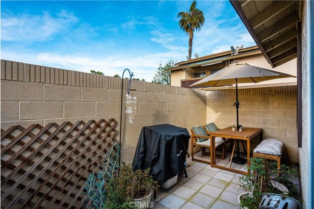 1403 E Sail Ave, Orange, CA 92865