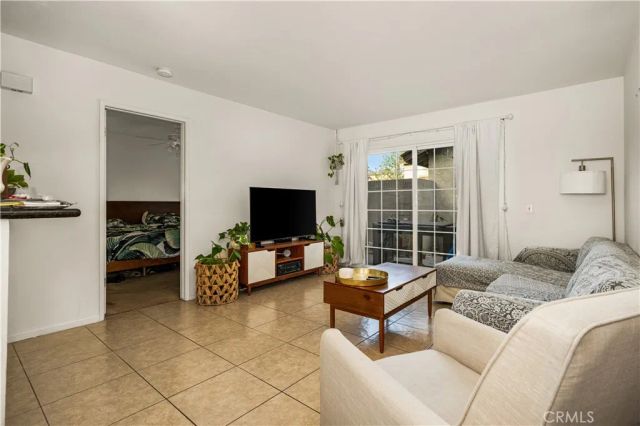 1403 E Sail Ave, Orange, CA 92865