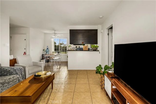 1403 E Sail Ave, Orange, CA 92865