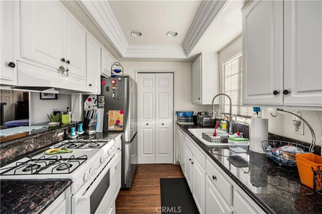 1403 E Sail Ave, Orange, CA 92865