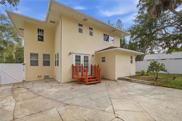 1315 22ND AVENUE S, St Petersburg, FL 33705