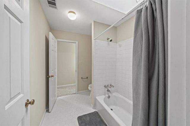 605 Pine Trail Pointe, Roswell, GA 30075