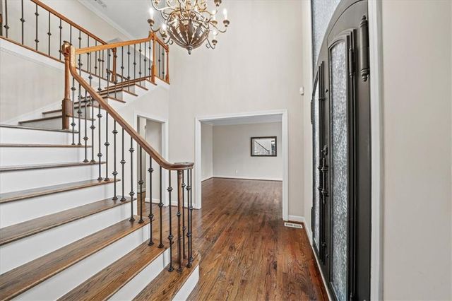 605 Pine Trail Pointe, Roswell, GA 30075