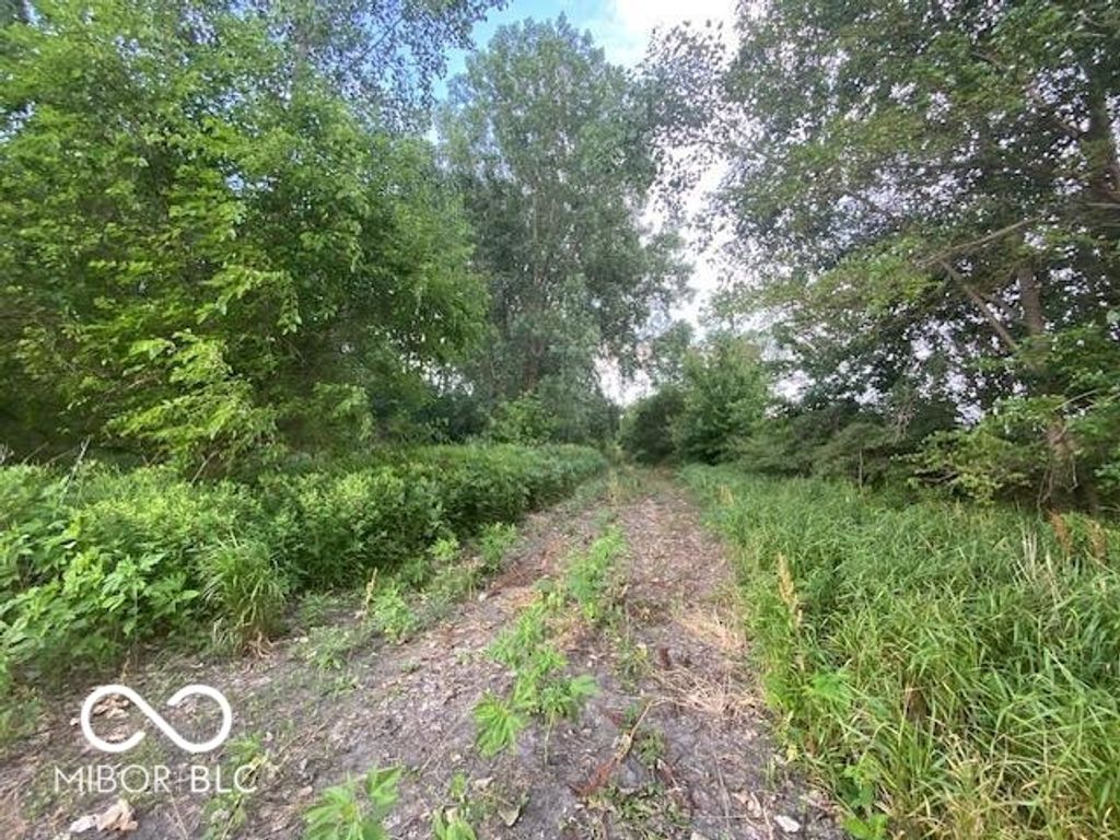 5790 Adj S Cr 600 W, Yorktown, IN 47396