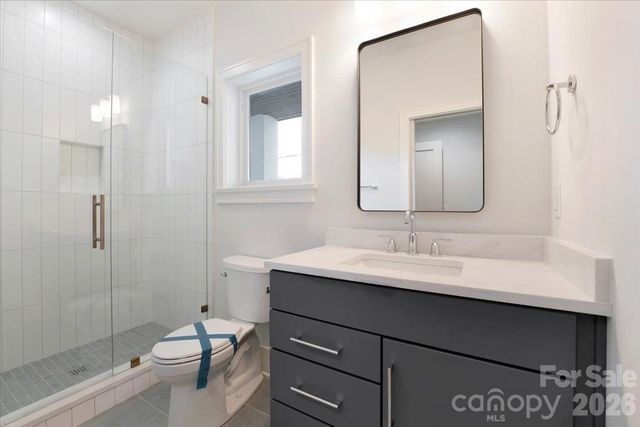 428 Dover Avenue, Charlotte, NC 28209